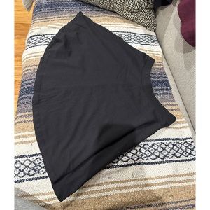 Brand: Forever 21    Size: Small  Color: Black
